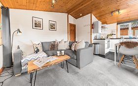 Bowness 45 - 2 Bedroom Lake Windermere Lodge